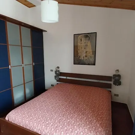Holiday home Vignale House