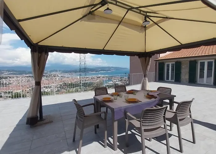 Сasa de vacaciones Vignale House *