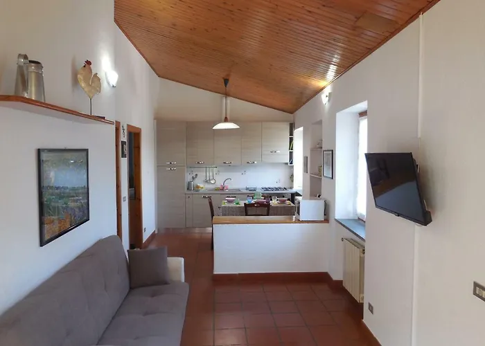 Vignale House *